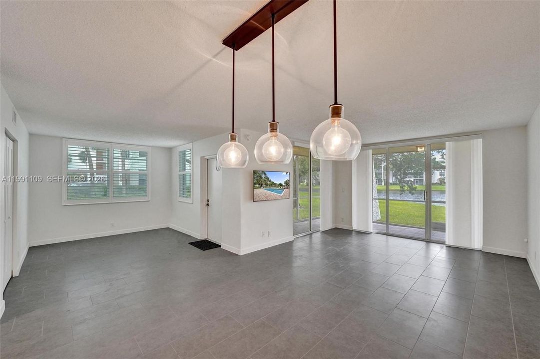 Activo con contrato: $264,900 (3 camas, 2 baños, 1260 Pies cuadrados)