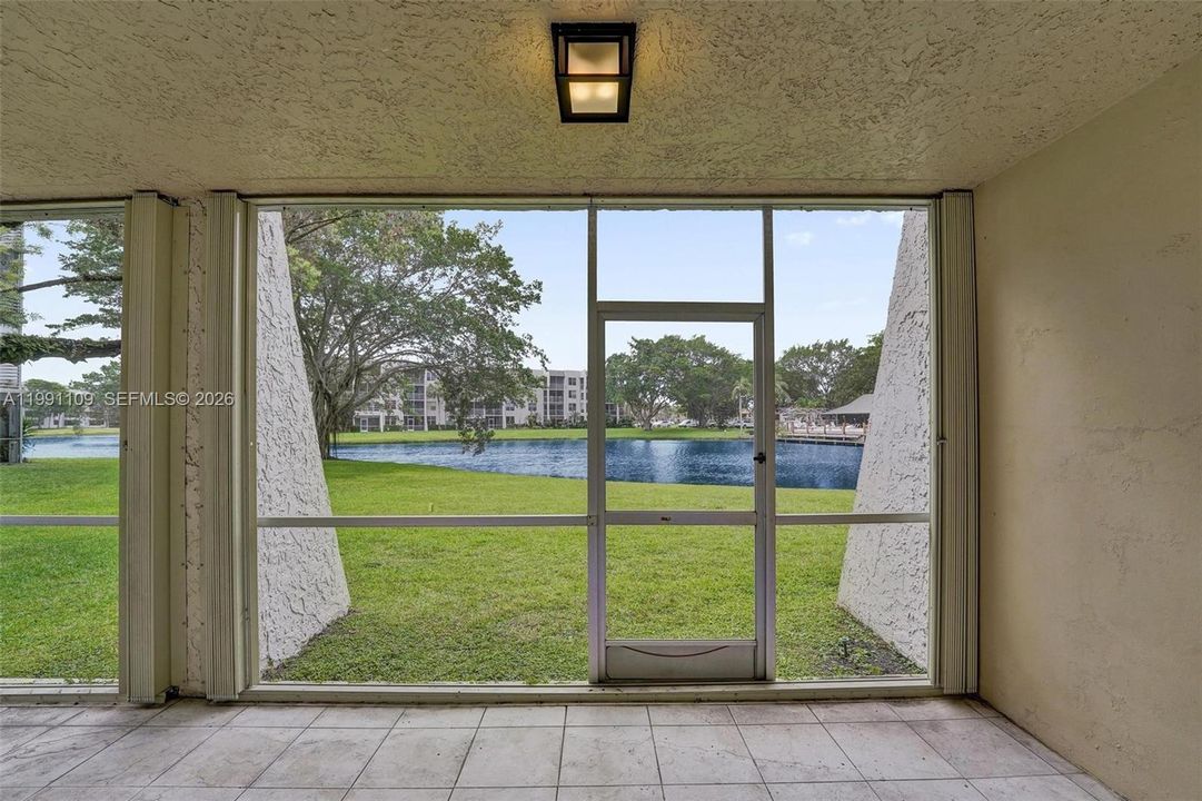 Activo con contrato: $264,900 (3 camas, 2 baños, 1260 Pies cuadrados)