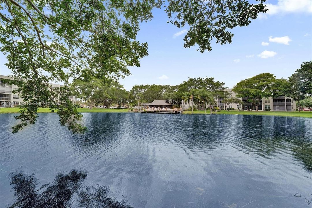 Activo con contrato: $264,900 (3 camas, 2 baños, 1260 Pies cuadrados)
