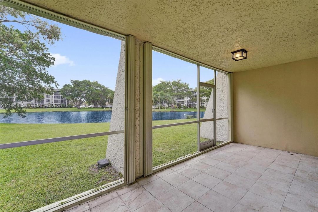 Activo con contrato: $264,900 (3 camas, 2 baños, 1260 Pies cuadrados)