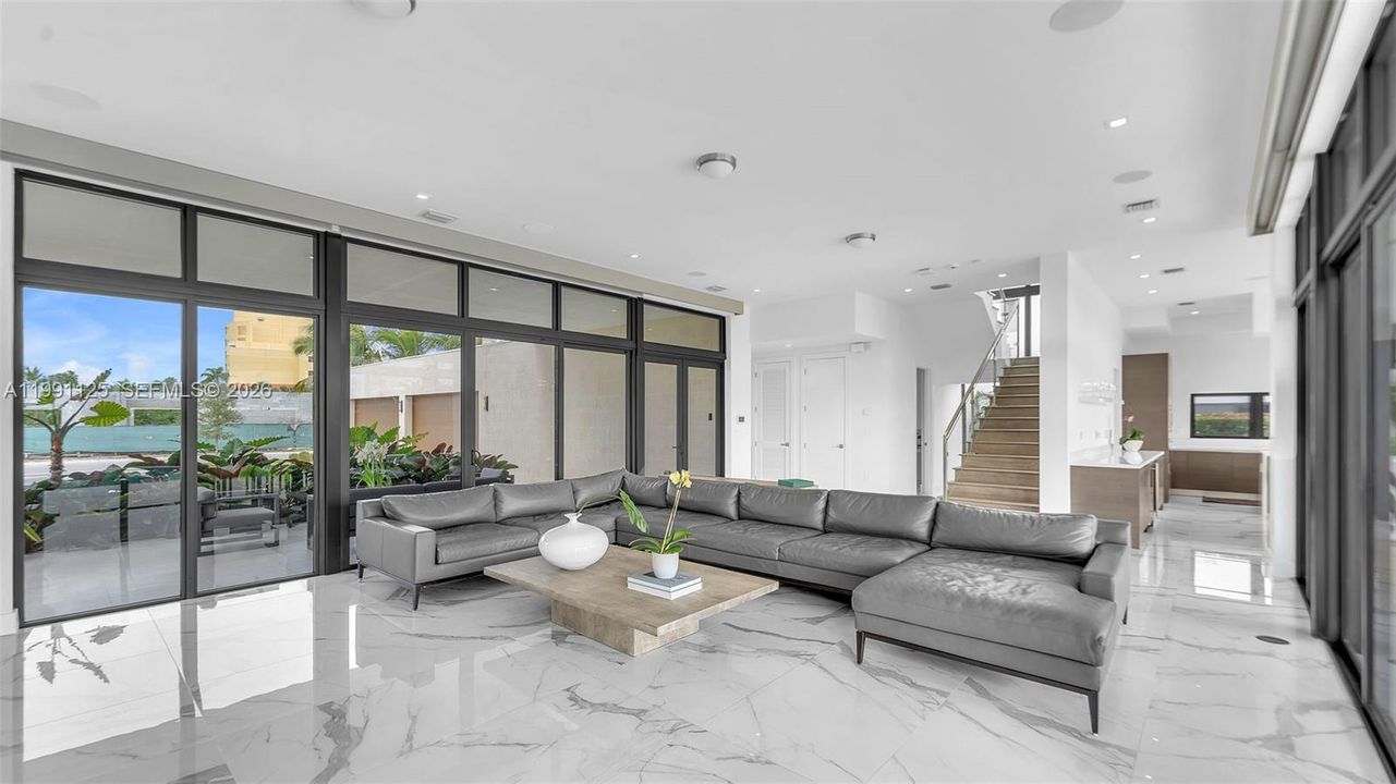 En Venta: $3,250,000 (5 camas, 6 baños, 0 Pies cuadrados)