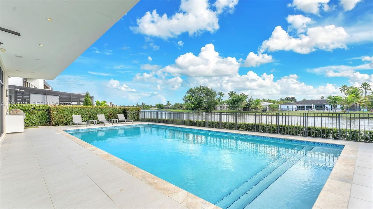 En Venta: $3,250,000 (5 camas, 6 baños, 0 Pies cuadrados)