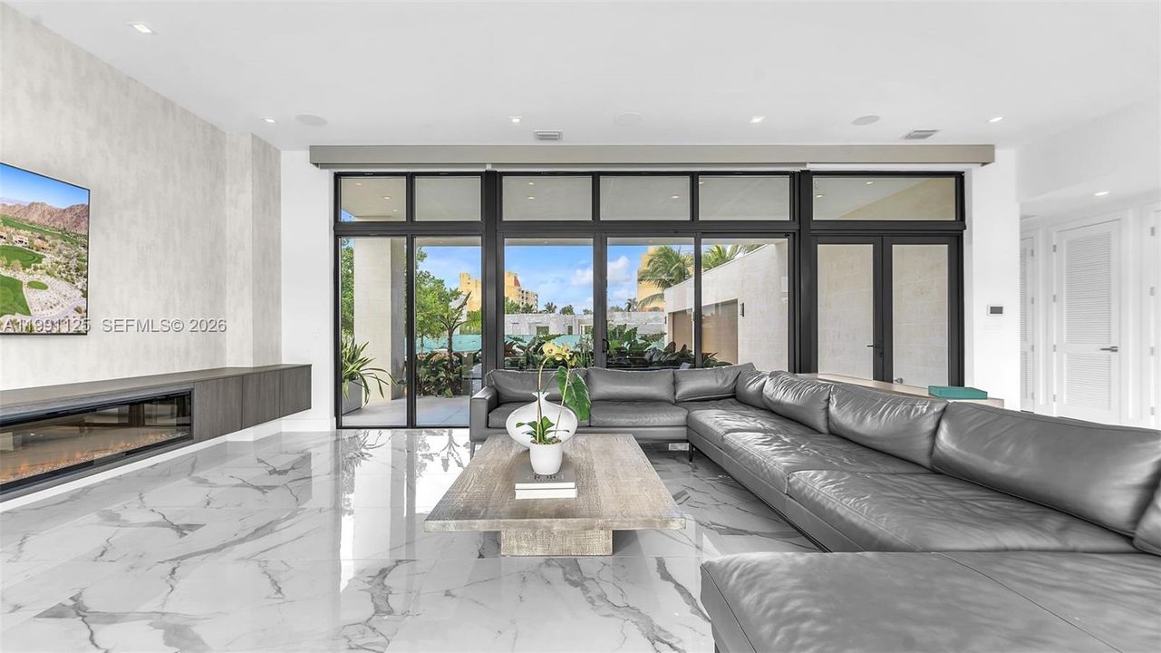 En Venta: $3,250,000 (5 camas, 6 baños, 0 Pies cuadrados)