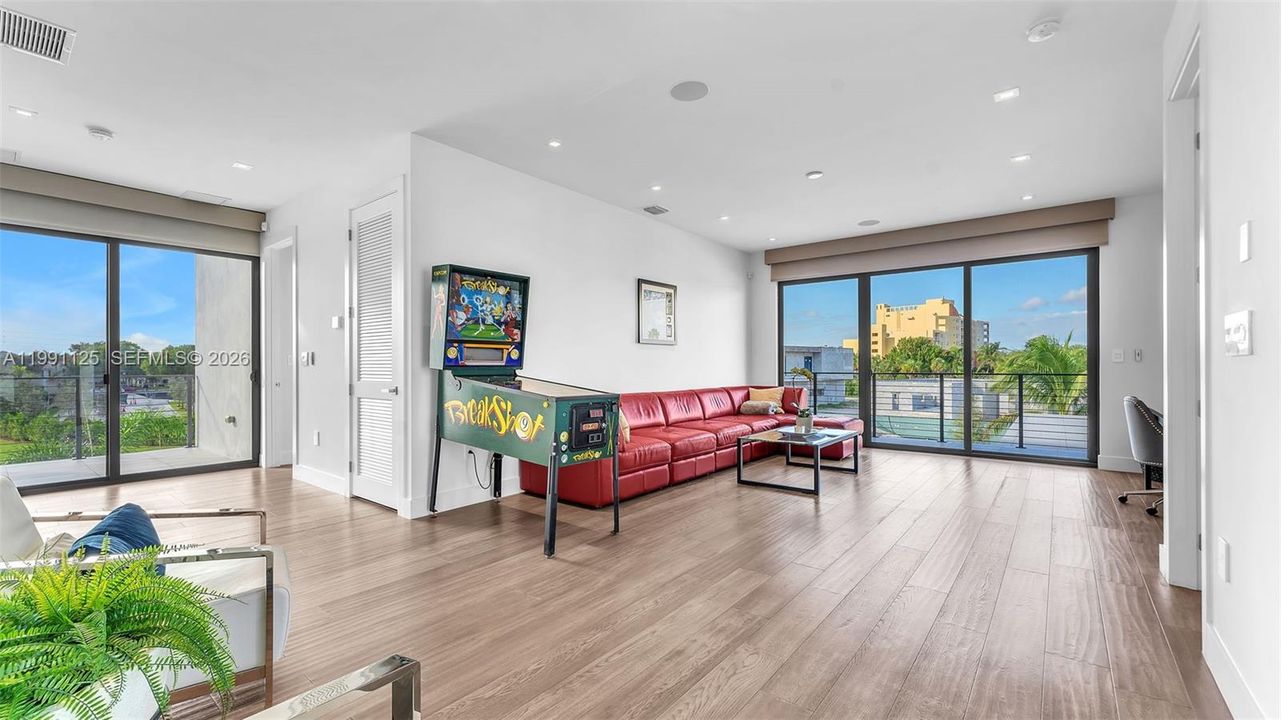 En Venta: $3,250,000 (5 camas, 6 baños, 0 Pies cuadrados)