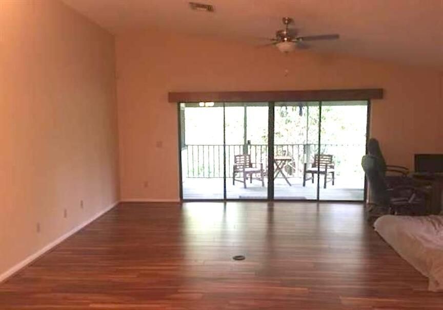 Tilton living rm