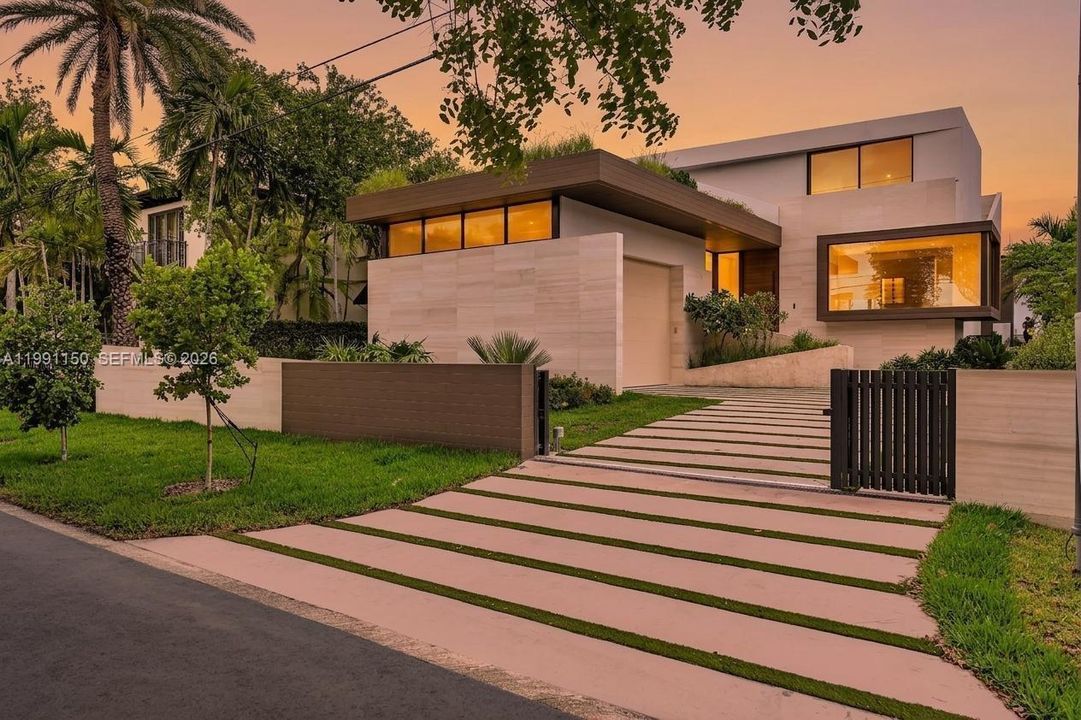 На продажу: $15,750,000 (5 спален, 6 ванн, 5094 Квадратных фут)
