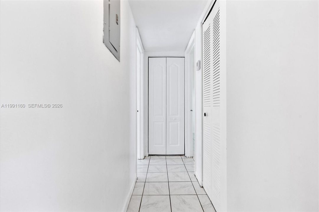 В аренду: $2,850 (3 спален, 2 ванн, 1235 Квадратных фут)