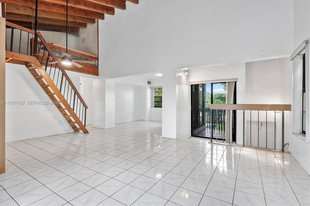 В аренду: $2,850 (3 спален, 2 ванн, 1235 Квадратных фут)