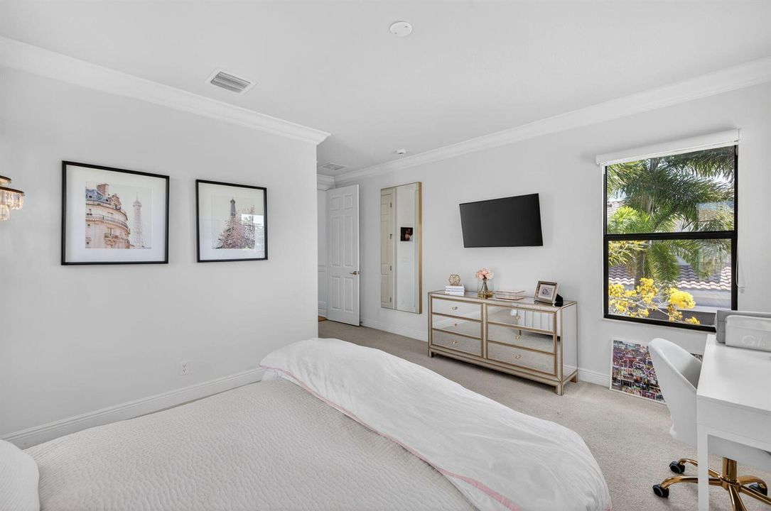 74-web-or-mls-699A3134