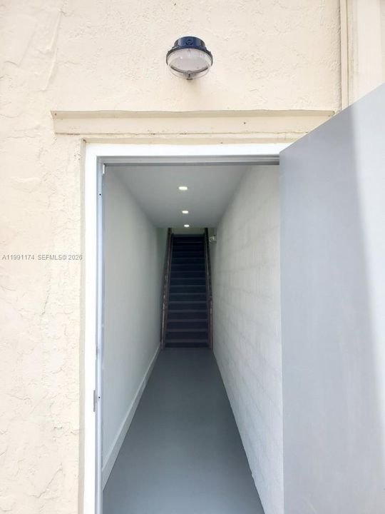 В аренду: $1,350 (0 спален, 0 ванн, 0 Квадратных фут)