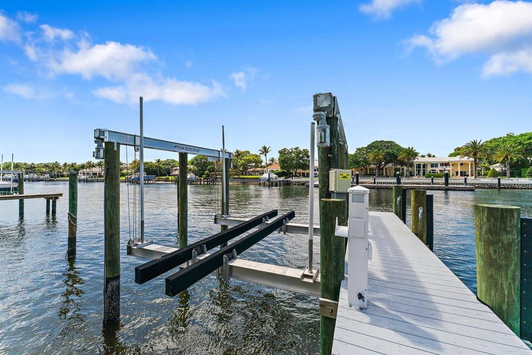 Boat Lift