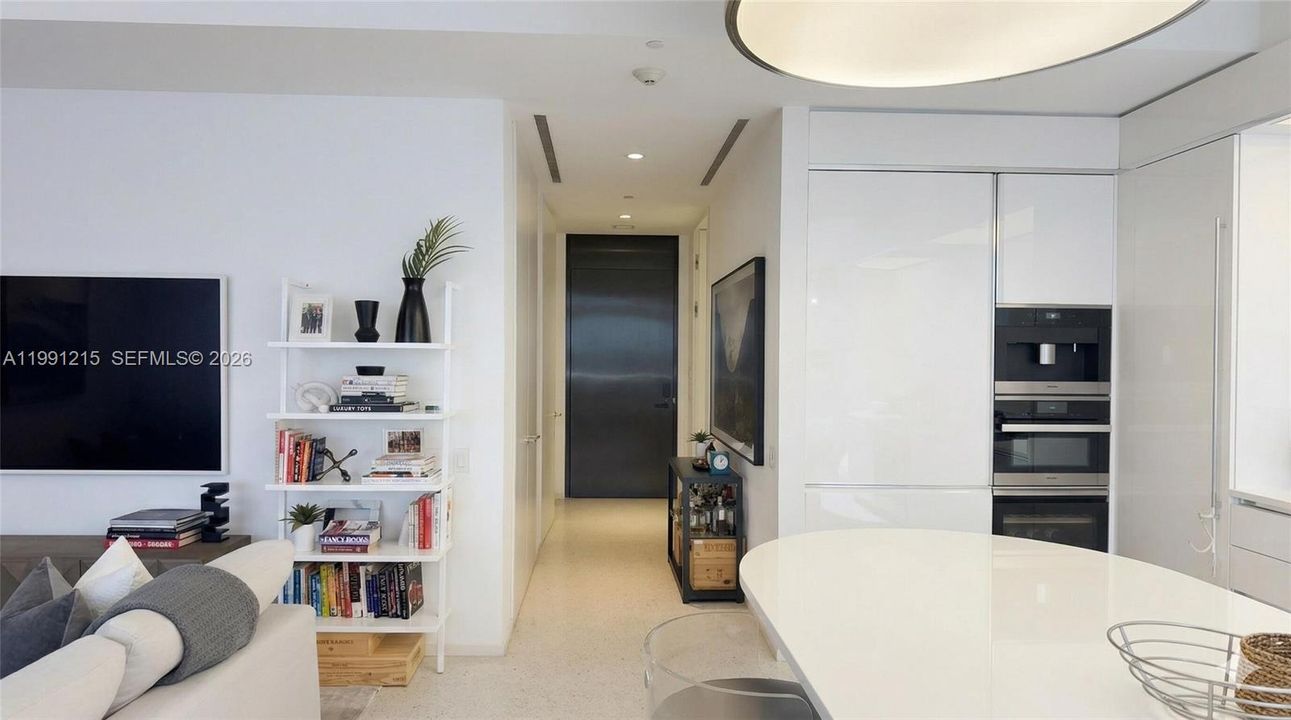 En Venta: $5,000,000 (1 camas, 2 baños, 1307 Pies cuadrados)