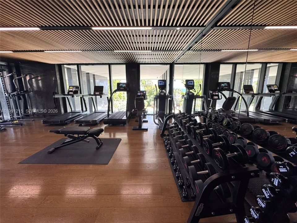 En Venta: $5,000,000 (1 camas, 2 baños, 1307 Pies cuadrados)