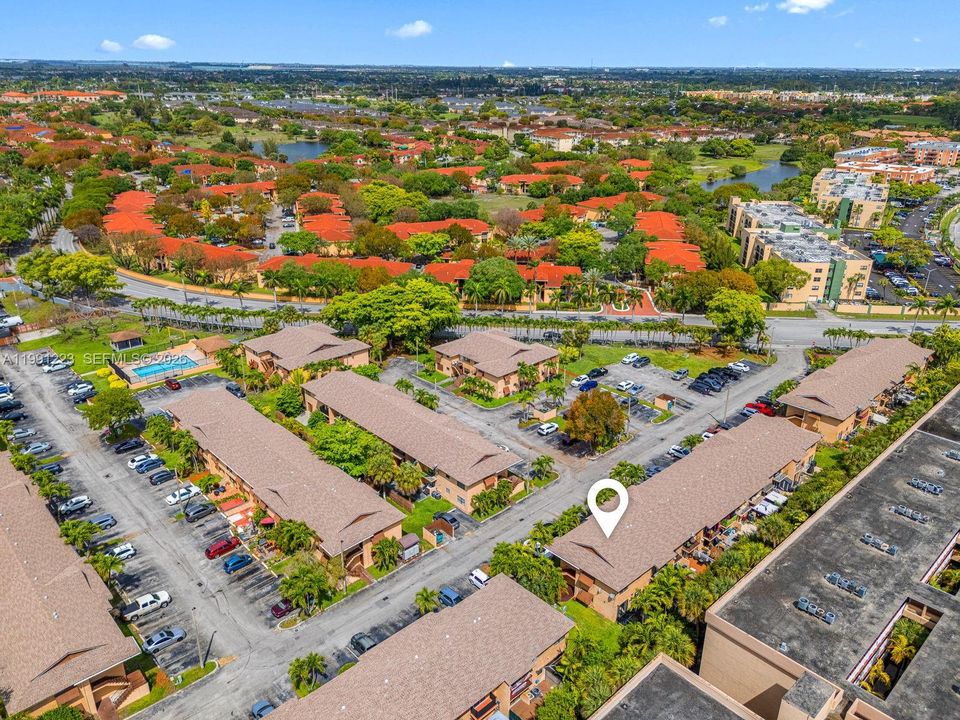 En Venta: $359,000 (3 camas, 2 baños, 1141 Pies cuadrados)