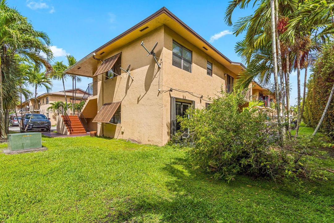 En Venta: $359,000 (3 camas, 2 baños, 1141 Pies cuadrados)