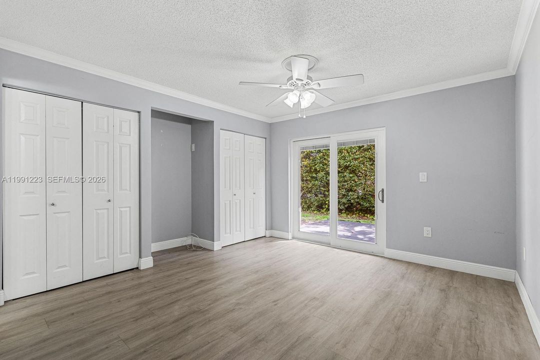 En Venta: $359,000 (3 camas, 2 baños, 1141 Pies cuadrados)