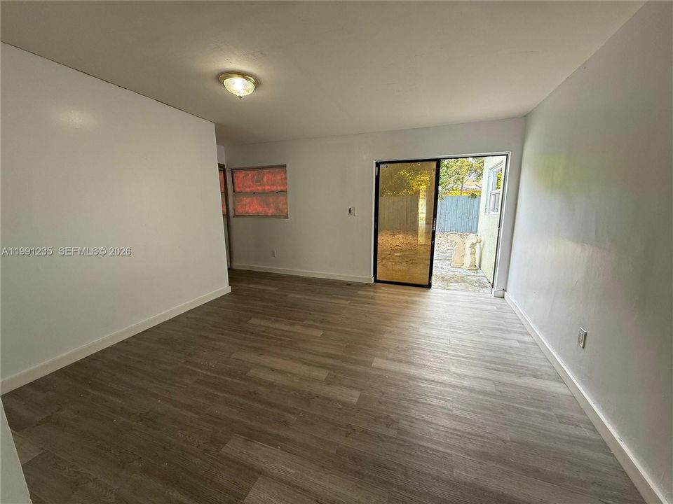 For Sale: $599,900 (0 beds, 0 baths, 1975 Square Feet)