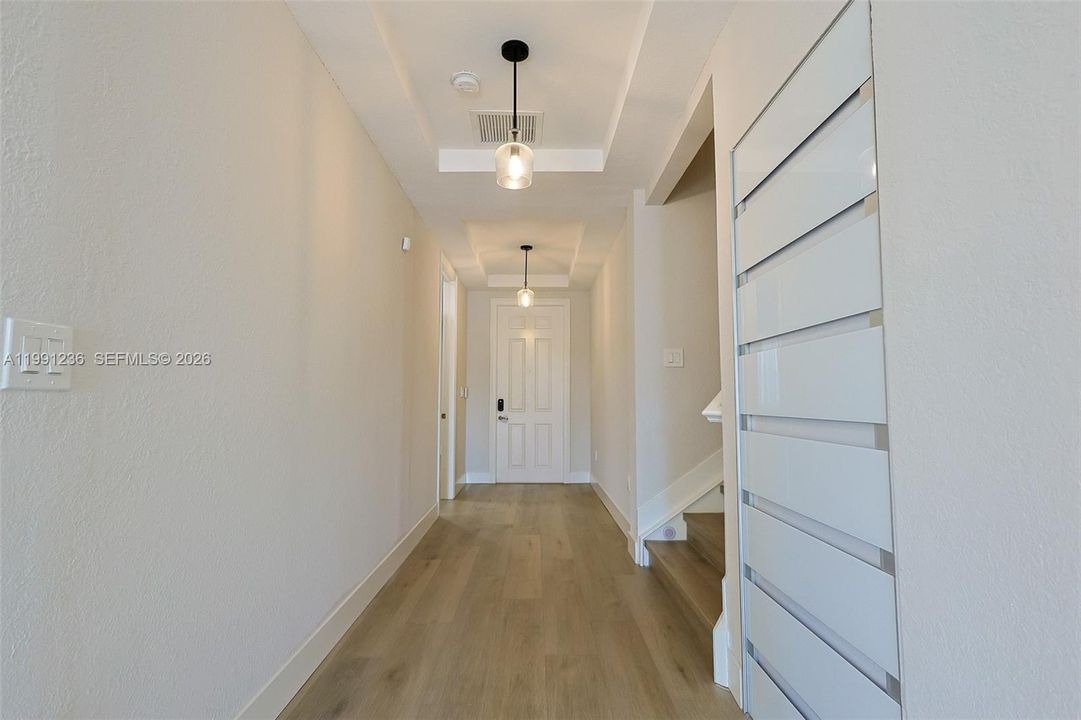 Recently Rented: $8,500 (5 beds, 4 baths, 3820 Square Feet)