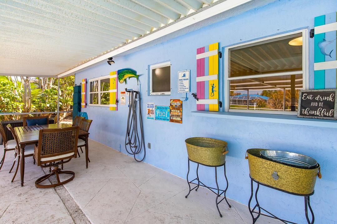 343 SE Verada Avenue-40
