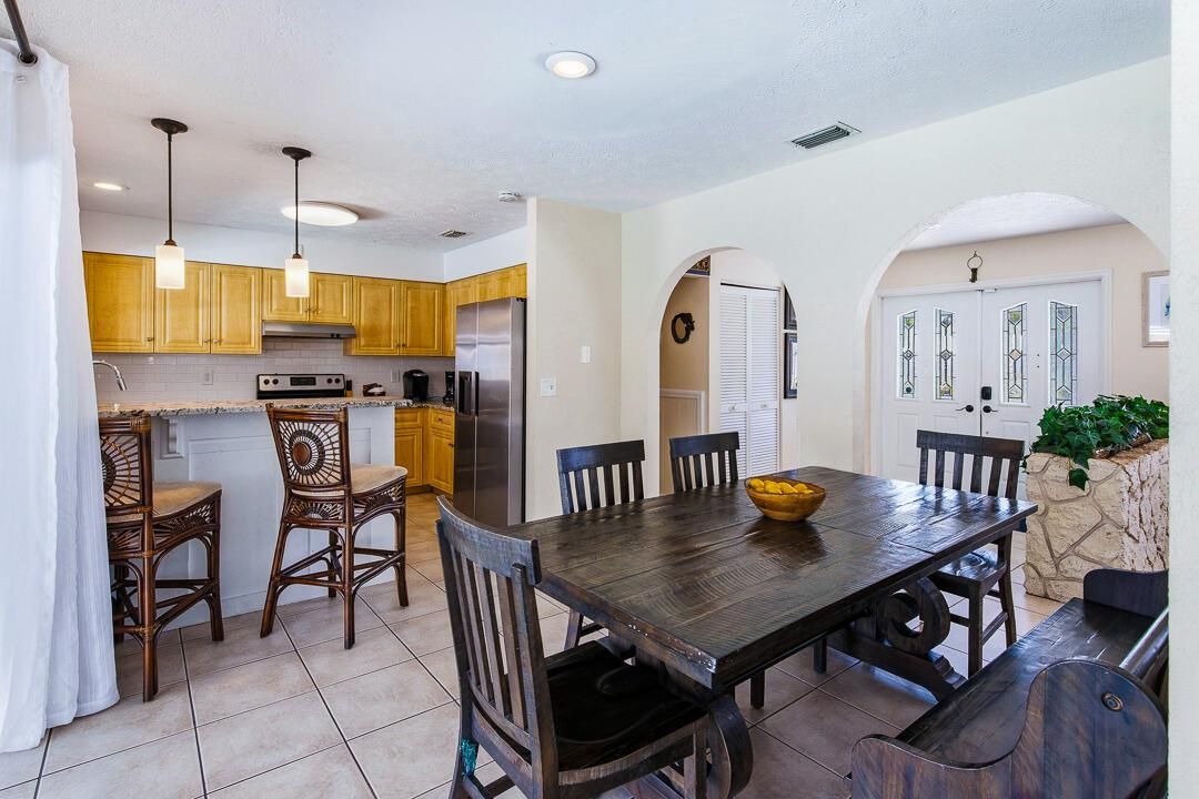 343 SE Verada Avenue-29