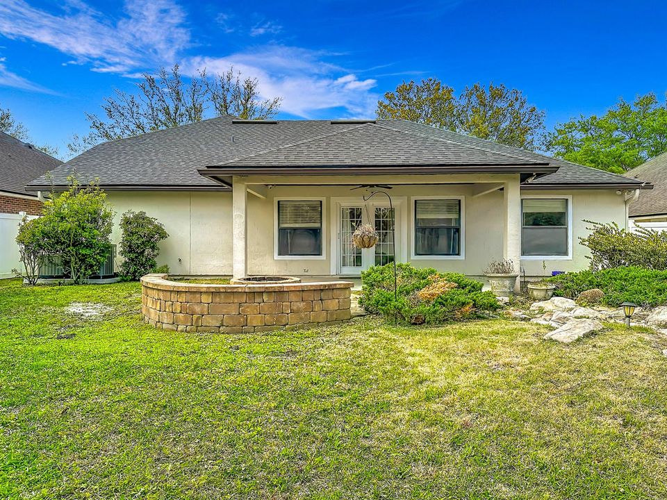 3371 Classic Oak Court-61