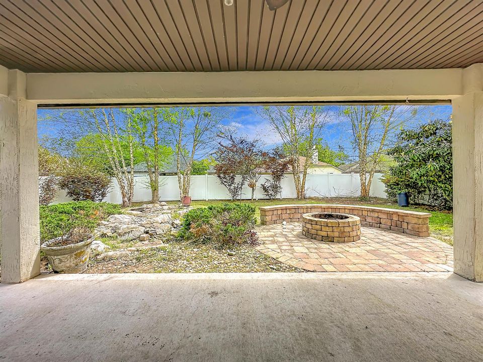 3371 Classic Oak Court-57
