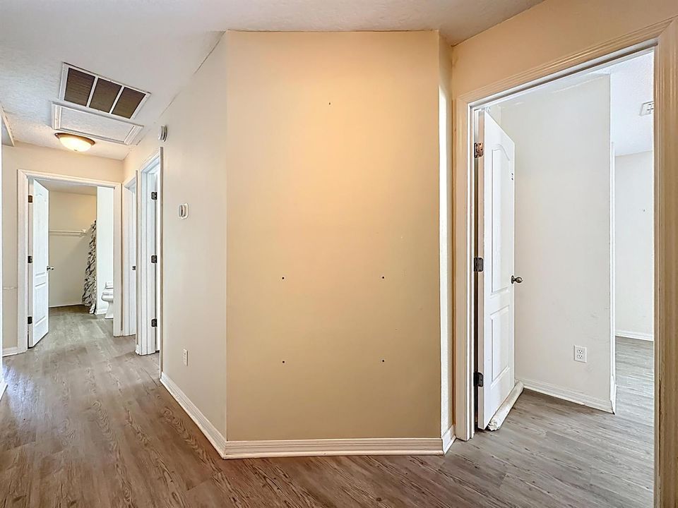 3371 Classic Oak Court-49