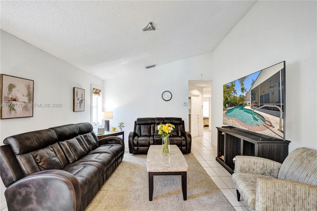 Active With Contract: $675,000 (3 beds, 2 baths, 1505 Square Feet)
