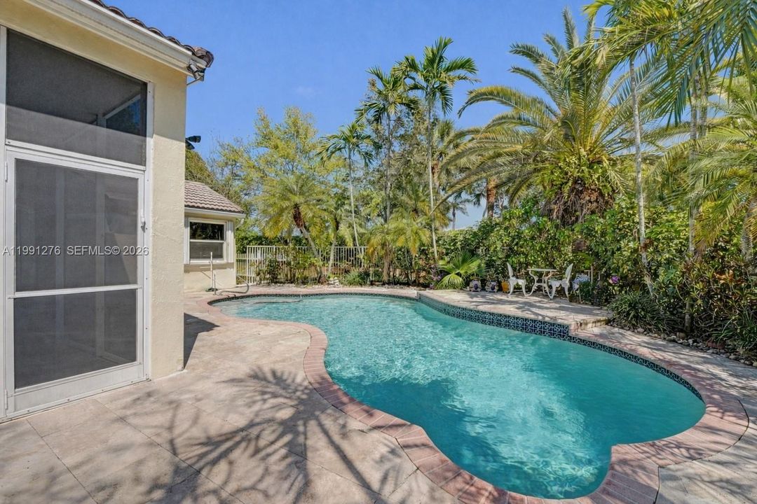 Active With Contract: $675,000 (3 beds, 2 baths, 1505 Square Feet)
