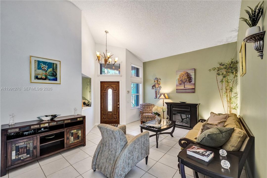 Active With Contract: $675,000 (3 beds, 2 baths, 1505 Square Feet)