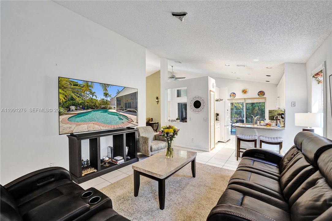 Active With Contract: $675,000 (3 beds, 2 baths, 1505 Square Feet)
