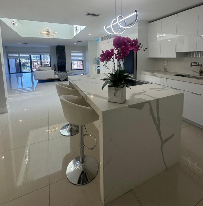 1127 kitch 3