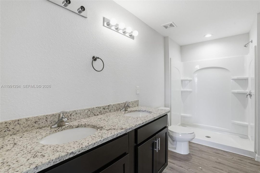 Recently Sold: $255,000 (3 beds, 2 baths, 0 Square Feet)