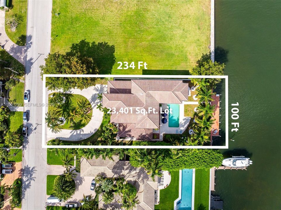 En Venta: $6,450,000 (6 camas, 5 baños, 5586 Pies cuadrados)