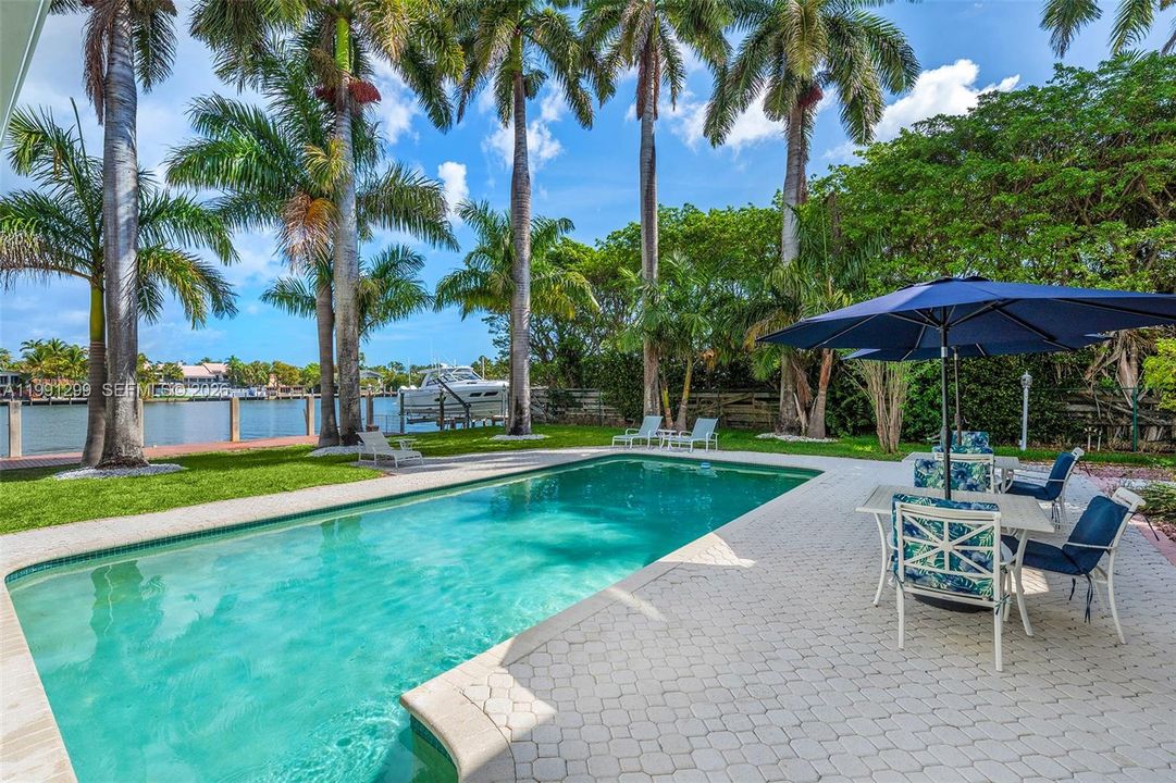 En Venta: $6,450,000 (6 camas, 5 baños, 5586 Pies cuadrados)
