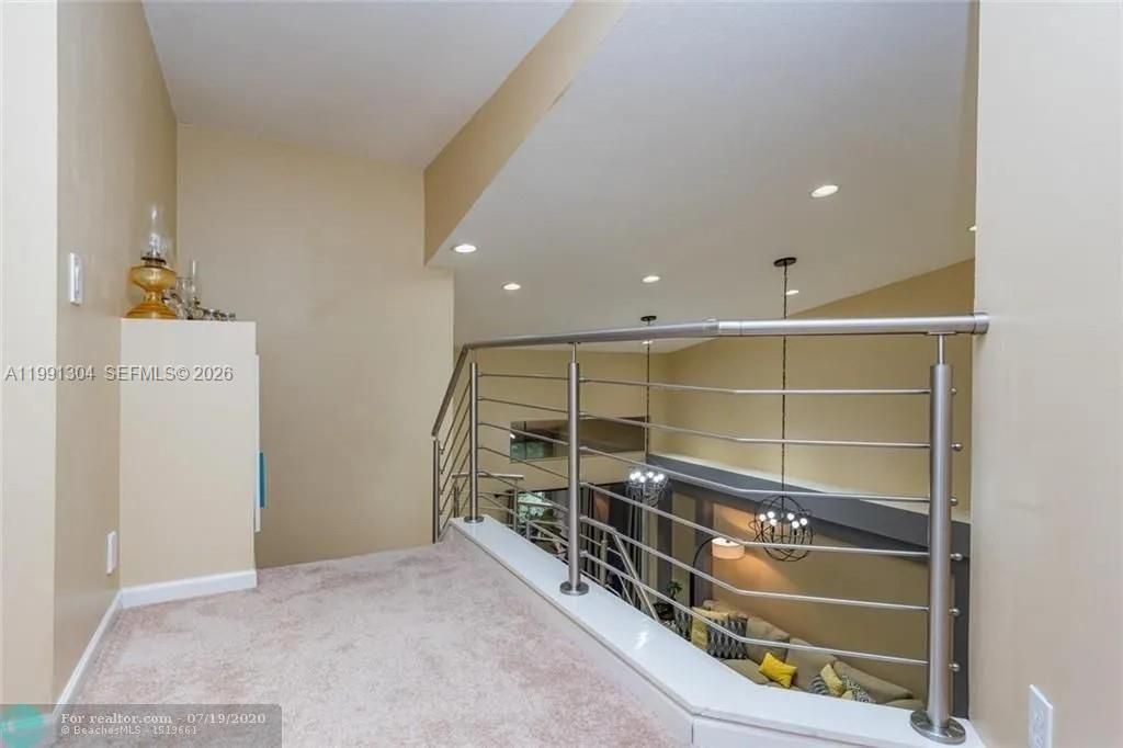For Sale: $519,900 (3 beds, 2 baths, 1606 Square Feet)