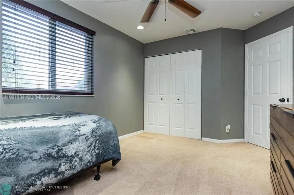 For Sale: $519,900 (3 beds, 2 baths, 1606 Square Feet)