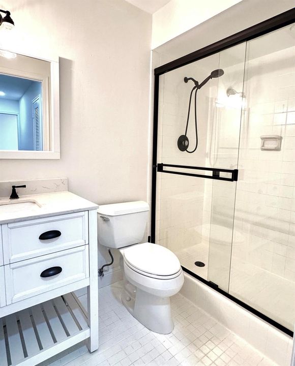 G-Bathroom