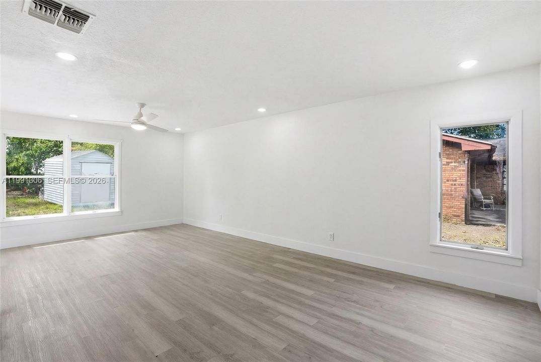 Recently Sold: $339,900 (3 beds, 2 baths, 0 Square Feet)