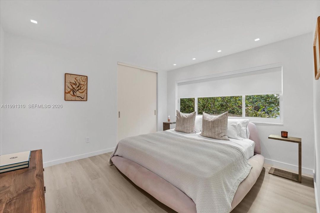 En Venta: $7,950,000 (3 camas, 3 baños, 2492 Pies cuadrados)