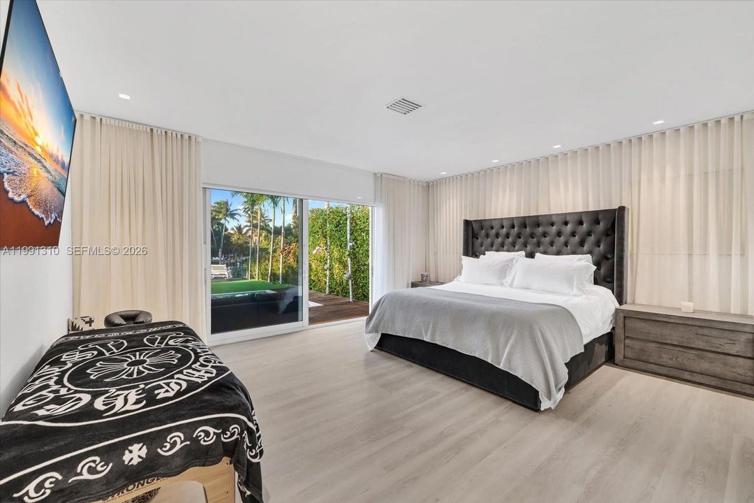 En Venta: $7,950,000 (3 camas, 3 baños, 2492 Pies cuadrados)
