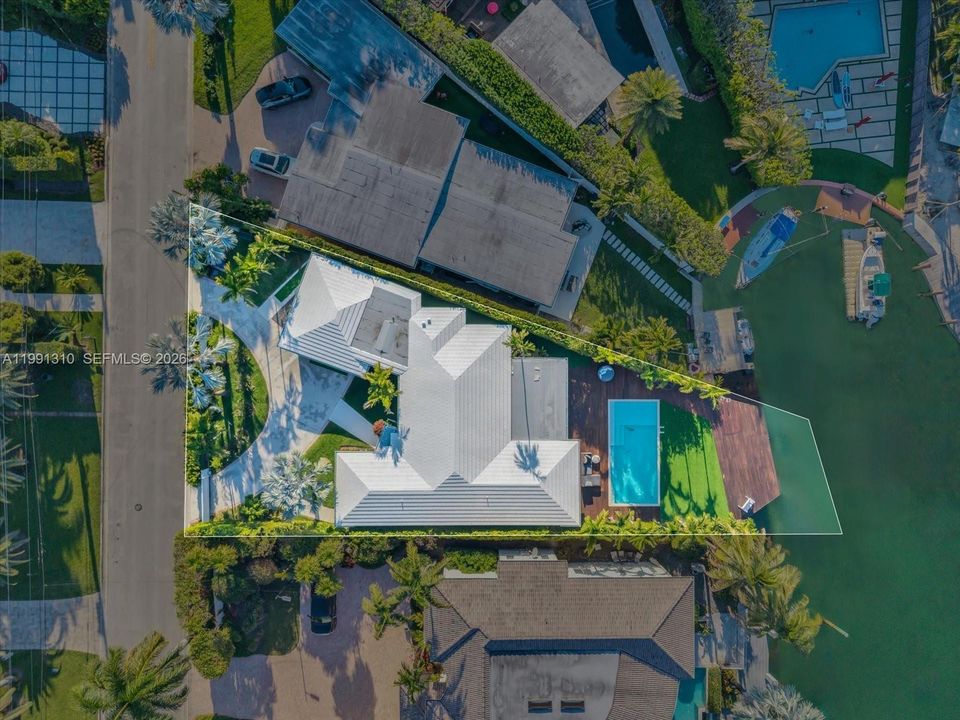 En Venta: $7,950,000 (3 camas, 3 baños, 2492 Pies cuadrados)