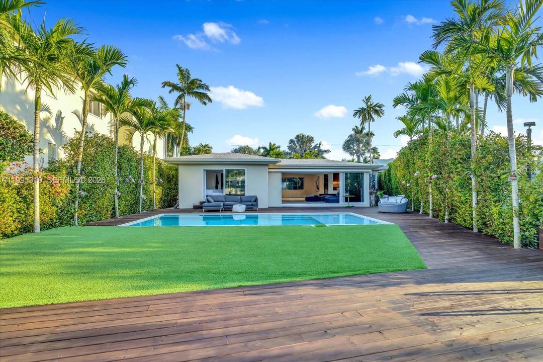 En Venta: $7,950,000 (3 camas, 3 baños, 2492 Pies cuadrados)