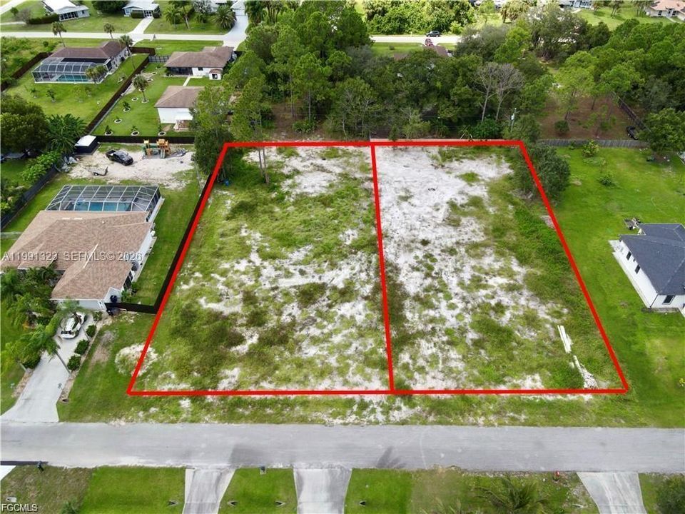 待售: $69,500 (0.50 acres)