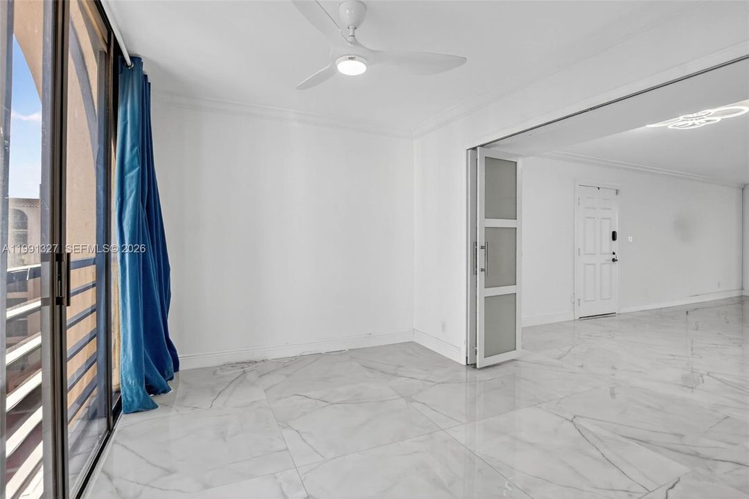 For Rent: $5,200 (3 beds, 2 baths, 1870 Square Feet)
