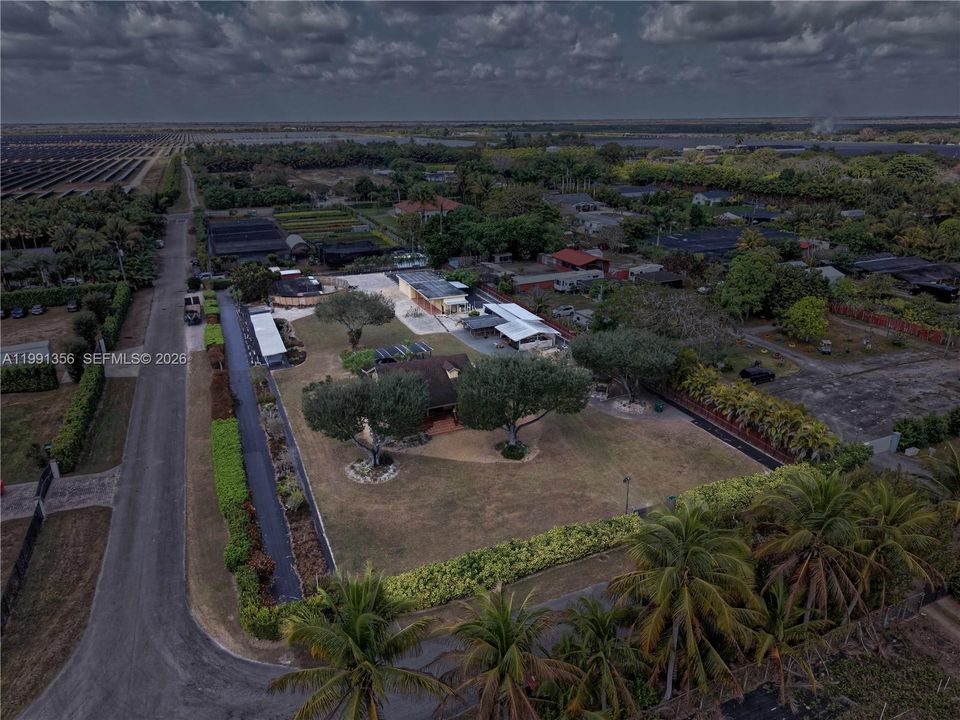 Vendido Recientemente: $790,000 (2 camas, 1 baños, 928 Pies cuadrados)