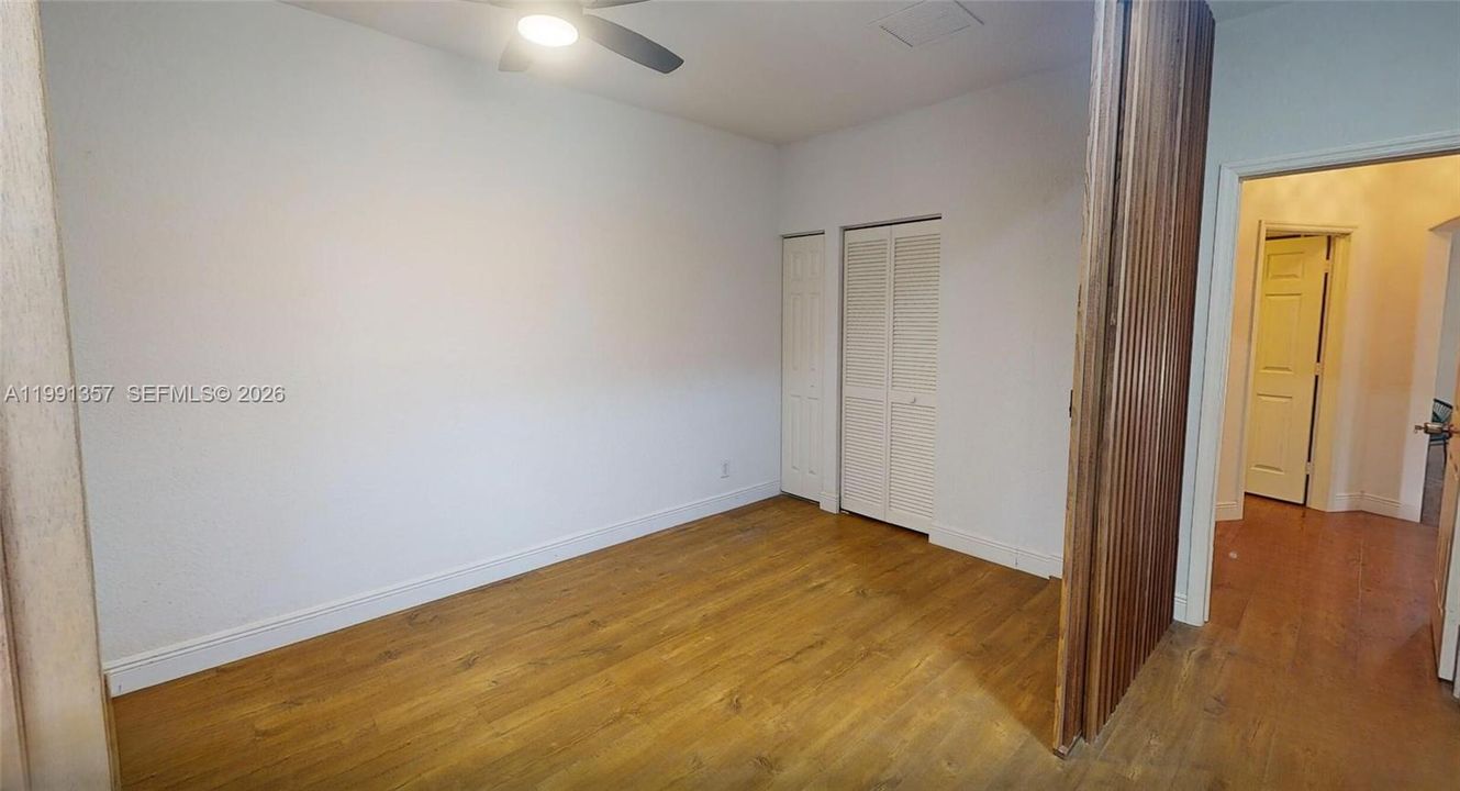En Venta: $1,550,000 (3 camas, 2 baños, 2859 Pies cuadrados)