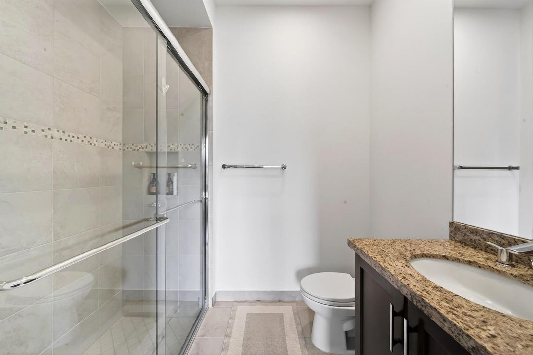Bathroom #4