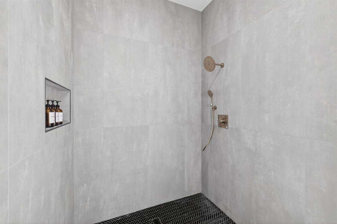 56-web-or-mls-699A2337