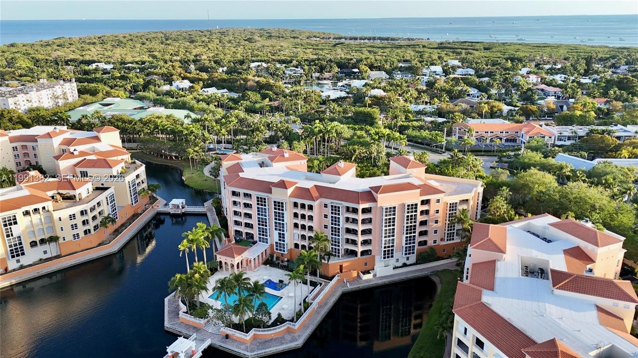 En Renta: $12,100 (2 camas, 2 baños, 2060 Pies cuadrados)